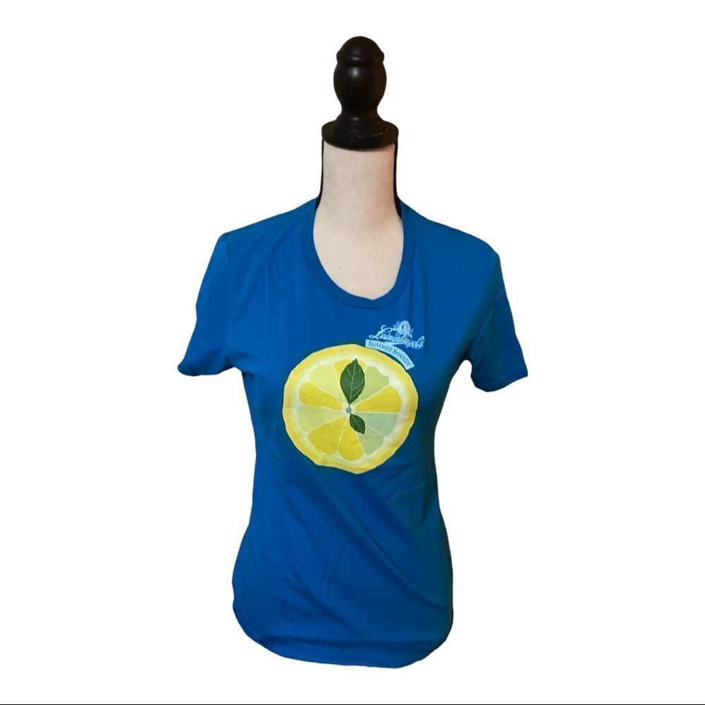 Leinenkeugel T Shirt, Large, great condition, blue and yellow, summer fun!